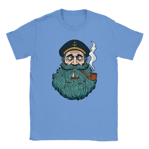 Retroinspirerad grafik föreställande kapten med vågigt skägg på blå t-shirt