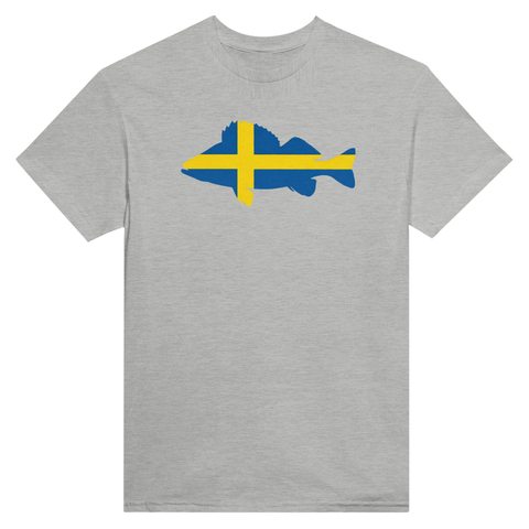 Sverigeborren fiskmotiv med svenska flaggan på grå t-shirt.