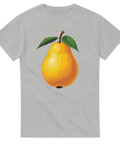 Detaljerad tecknad gul-orange päron med gröna blad och brun stjälk på grå t-shirt.