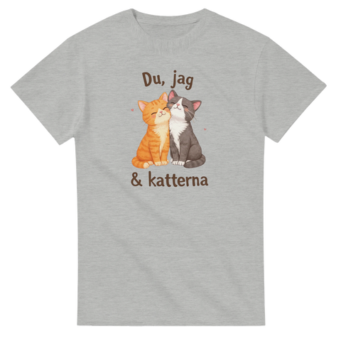 Tecknade katter, orange och grå, med text "Du, jag & katterna" på grå t-shirt.