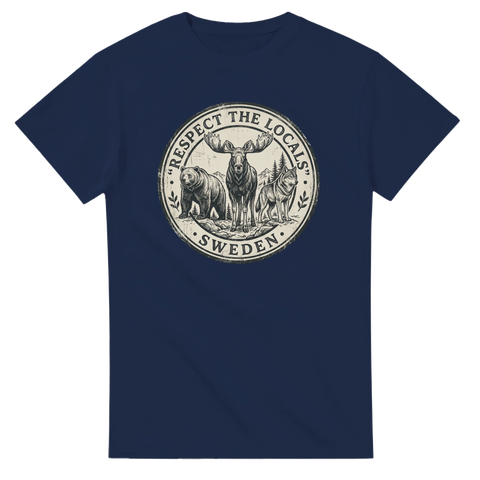 Badge-design med vilda djur och natur på marinblå t-shirt