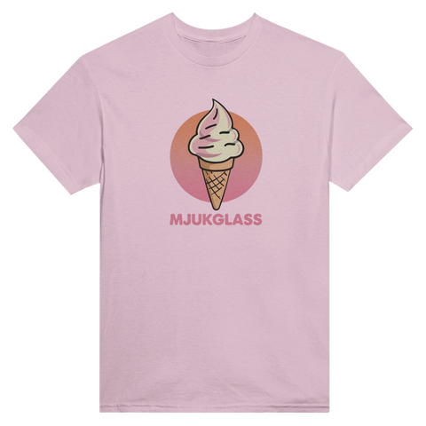 Ljusrosa t-shirt med mjukt illustrerad mjukglass och cirkelbakgrund