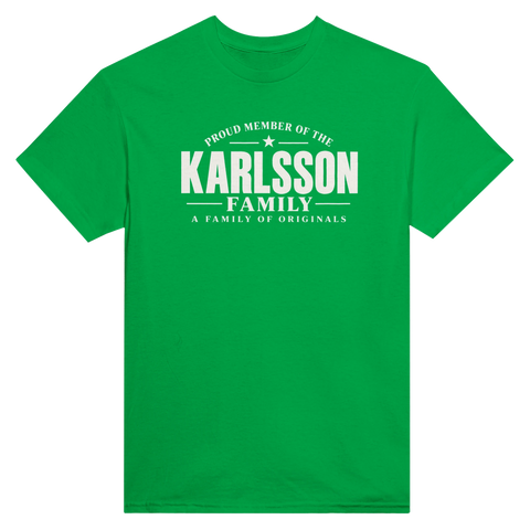 Grön t-shirt med texten Karlsson – A Family of Originals