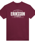 Vinröd t-shirt med texten Eriksson – A Family of Originals