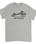 Älvsborgsbron silhuett med text "GÖTEBORG" på grå t-shirt.