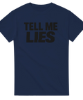Marinblå t-shirt med ett torrt konstaterande om sanning och lögner