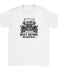 Grafiskt motiv av tidig motorera på vit t-shirt
