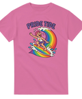 Lekfullt grafiskt tryck med regnbågssurfare för HBTQ – rosa t-shirt