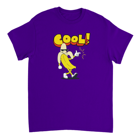 Lila t-shirt med pop art inspirerat banan-motiv och text