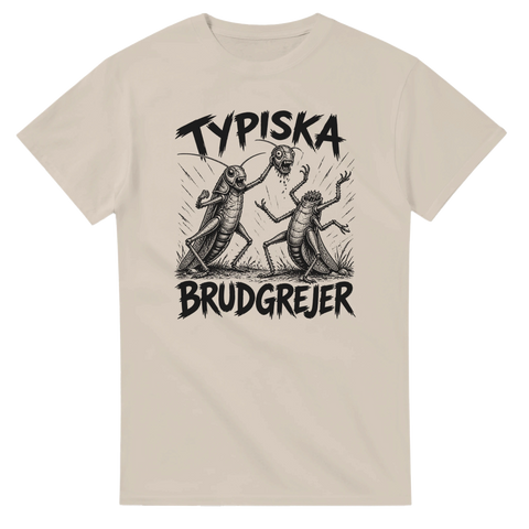Svart humoristiskt tryck med syrsor på sandfärgad t-shirt