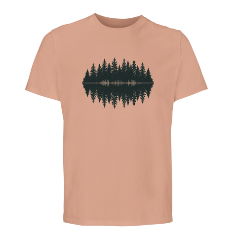 Mörkgröna granar med ljudvågor som spegling på persikafärgad ekologisk t-shirt.