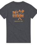 The Grillfather" text med grillverktyg, eld och "a burger you can't refuse" på grå t-shirt.