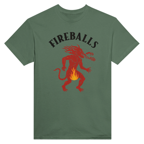 Röd eldsprutande demon med texten "FIREBALLS" på mörkgrön t-shirt.