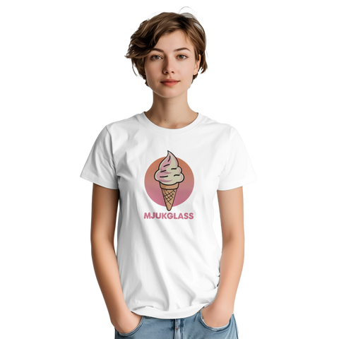 Mjukglass-tryck med vaniljglass i våffla på rosa/orange cirkel på vit t-shirt.