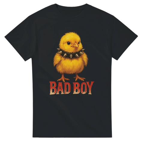 T-shirt med gul kyckling i nithalsband och texten "BAD BOY"