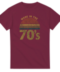 Retro "Made in the 70's" solnedgångstryck på vinröd t-shirt.