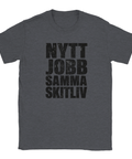 Antracitgrå t-shirt med grafiskt texttryck i rå och rak stil