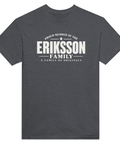 Mörkgrå t-shirt med texten Eriksson – A Family of Originals