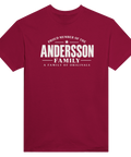 Vinröd t-shirt med texten Andersson – A Family of Originals