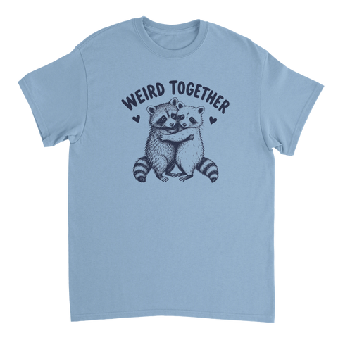 Söt illustration av tvättbjörnar i retrostil på ljusblå t-shirt