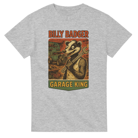 T-shirt med Billy Badger som håller en skiftnyckel och texten "Garage King", perfekt för raggare och garagetokiga