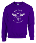 Lila sweatshirt med vitt stiliserat bitryck i modern grafisk stil