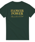 Svensk satirisk textdesign i guld på mörkgrön t-shirt