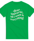 Y2K-estetik med vågig vit text och rymdmotiv på en klargrön t-shirt