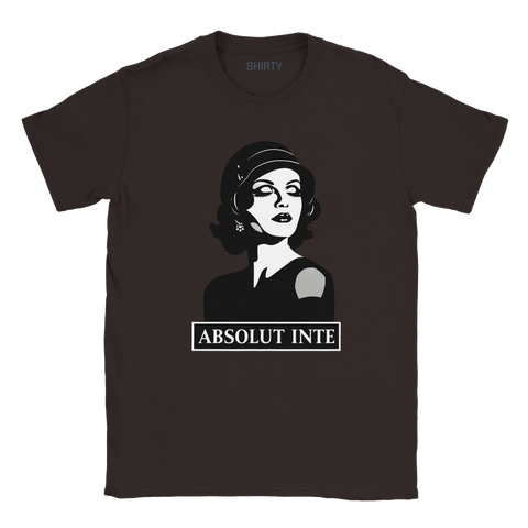 Brun t-shirt med stilren illustration av kvinna och statement-text