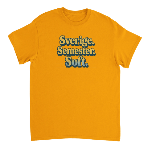 Sverige Semester Soft text i retrostil på en senapsgul t-shirt