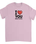 Ljusrosa t-shirt med humoristisk textdesign om ärlig kärlek