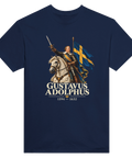 Marinblå t-shirt med Gustav II Adolf till häst, svensk flagga och texten ”Gustavus Adolphus”