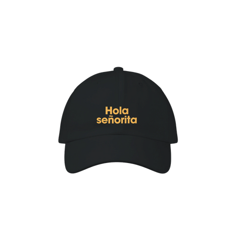 Broderat Hola Senorita citat i gult på en svart keps