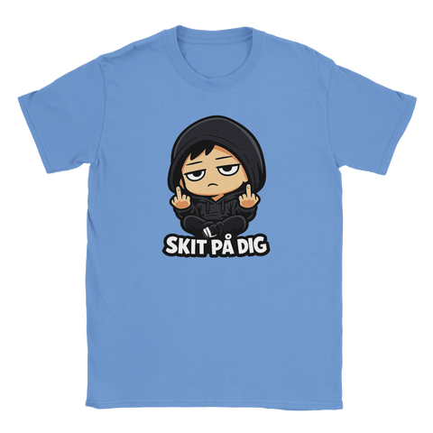 Humoristisk t-shirt med grafiskt motiv av en figur som ger fingret