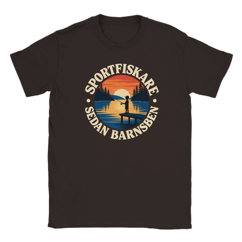 T-shirt med motivet Sportfiskare sedan barnsben