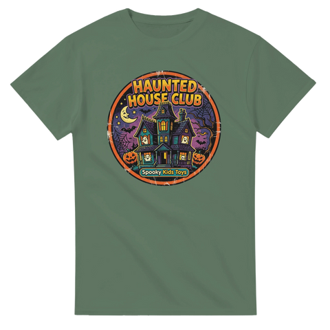 Klassiskt skräcktema med Haunted House Club-tryck på grön t-shirt