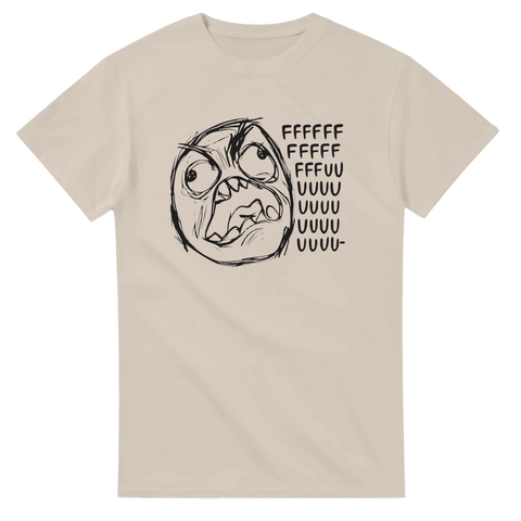 Arg Rage Guy illustration i retro internetstil på en beige t-shirt