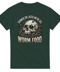 Mörkgrön t-shirt med mörkt humoristiskt motiv av maskar i en skalle