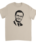 Minimalistisk illustration av statsminister Kristersson – beige t-shirt