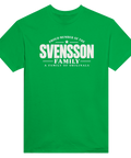 Grön t-shirt med texten Svensson – A Family of Originals