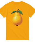 Tecknat päron med gröna blad och brun stjälk på gul t-shirt.
