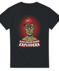 Satirisk illustration av trött karaktär i keps – svart grafisk t-shirt
