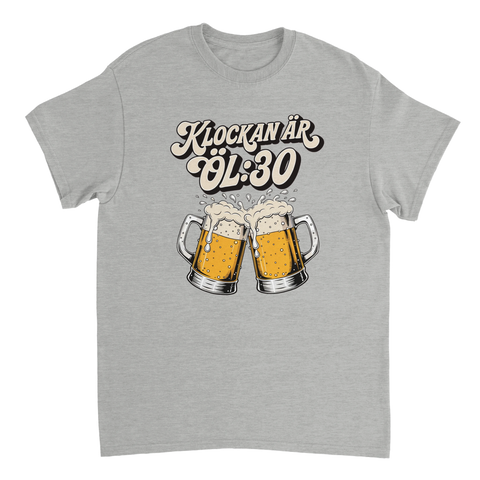 Klassiskt pubmotiv med skålande ölglas och vintage typografi – grafisk t-shirt