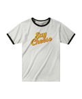 vit ringer t-shirt med gul ost text