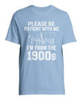 Ljusblå t-shirt med minimalistisk illustration och nostalgiskt budskap
