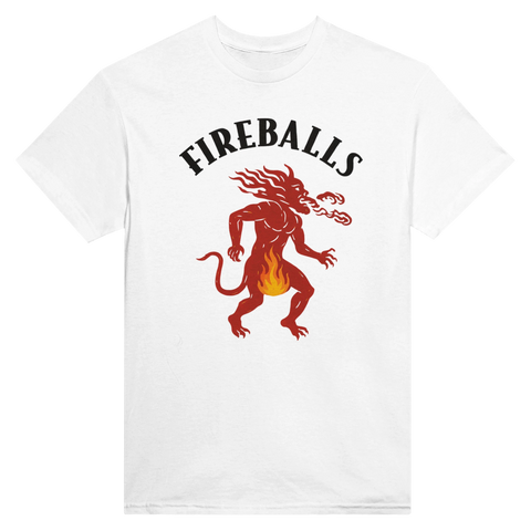 Röd eldsprutande demon med text "FIREBALLS" på vit t-shirt.