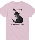 Grafiskt tryck med Sherlock-tema och humoristiskt citat på rosa t-shirt