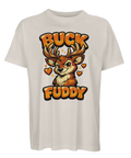 Vit oversized t-shirt med lekfullt Buck Fuddy-tryck och hjärtan
