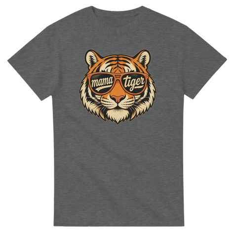 Modern streetwear-design med ett kaxigt tigerhuvud och retro textdetaljer