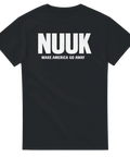 T-shirt NUUK i sort med minimalistisk politisk statement